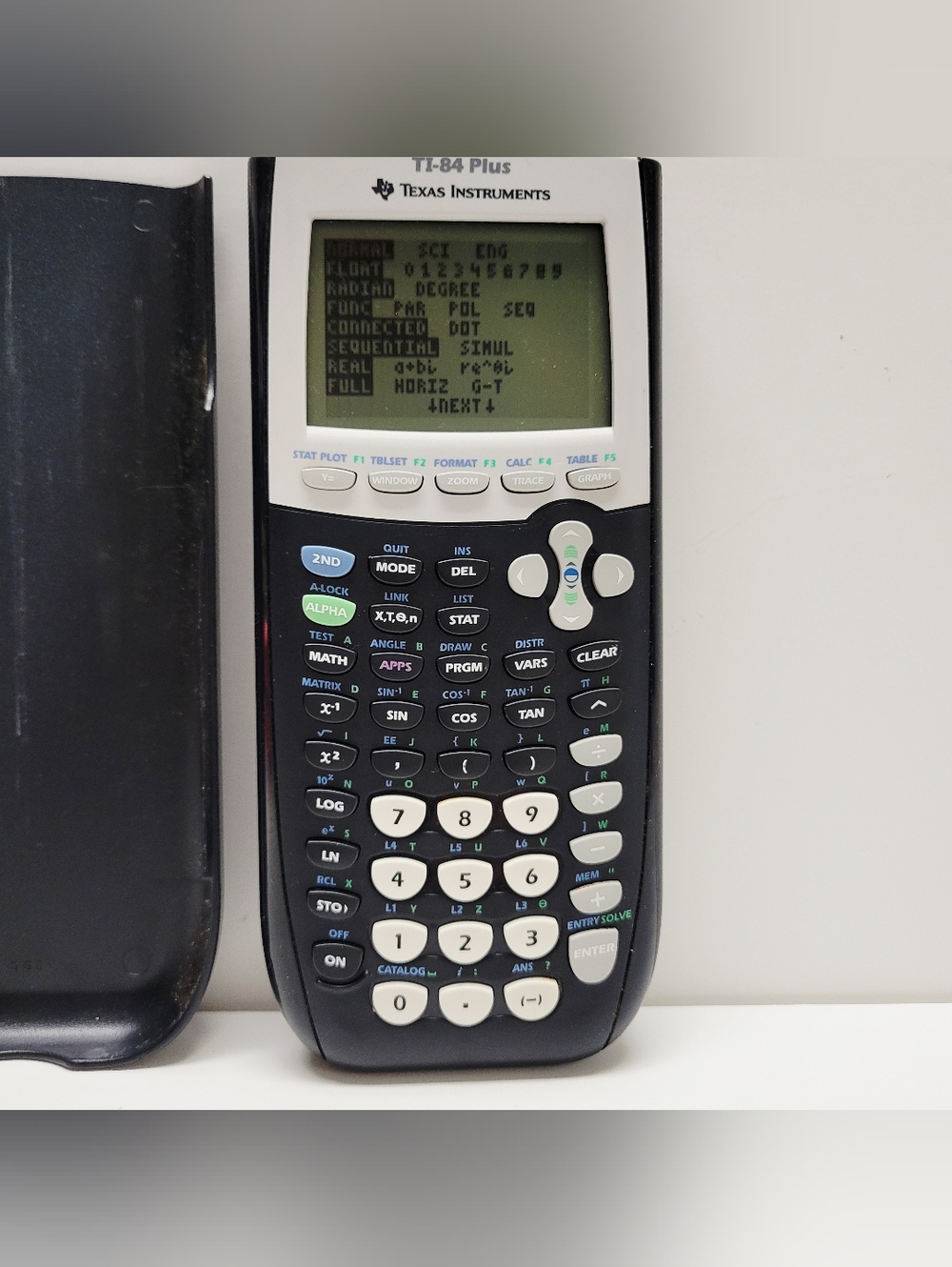 Texas Instruments TI-84 Plus Graphing Calculator TI84 Tested - Picture 3 of 12